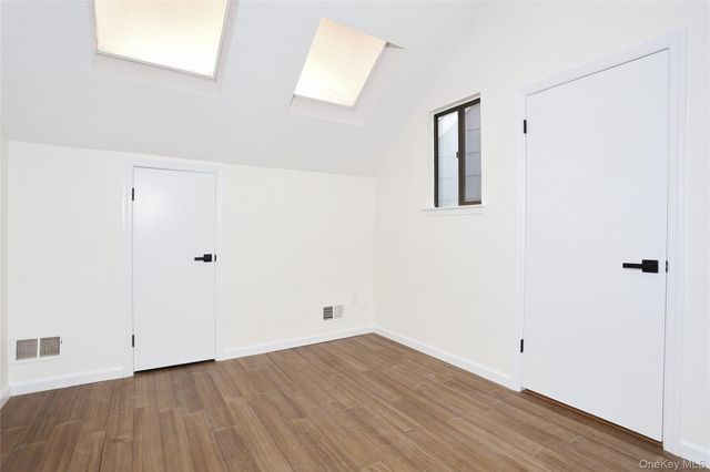 269 Treetop Circle, Nanuet, NY 10954