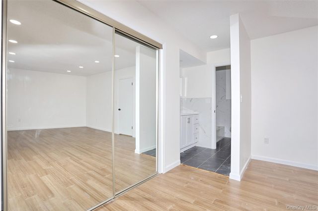 269 Treetop Circle, Nanuet, NY 10954