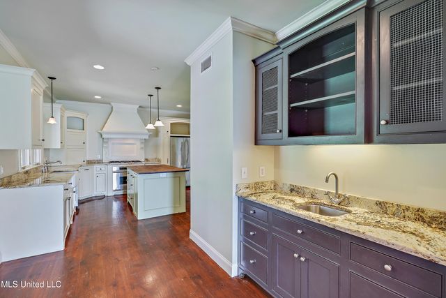 130 Bellemeade Drive, Clinton, MS 39056