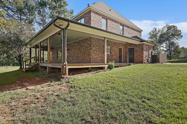130 Bellemeade Drive, Clinton, MS 39056