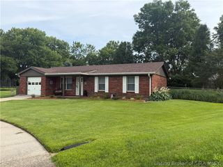 2300 Dunbar Drive, Jeffersonville, IN 47130