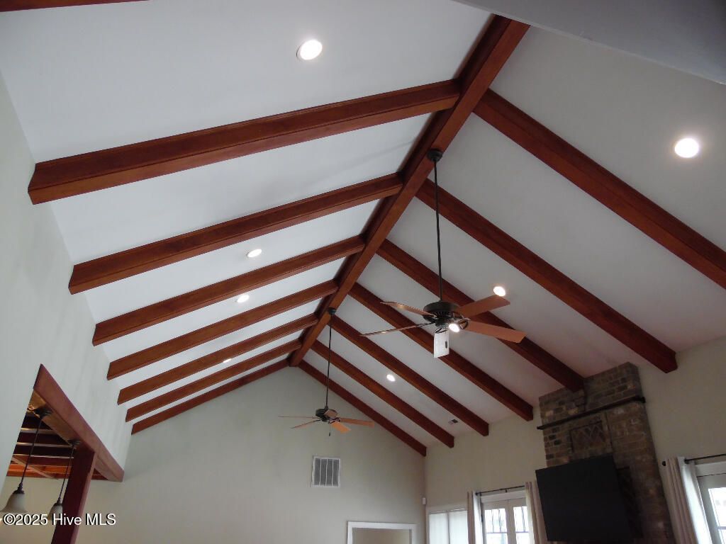 Image 17 of property listing at 680 N Bethesda Road, Southern Pines, NC 28387