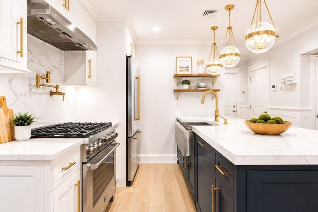 150-156 Athens St 2, Boston, MA 02127