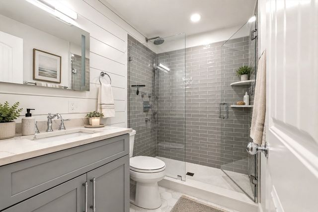 150-156 Athens St 2, Boston, MA 02127