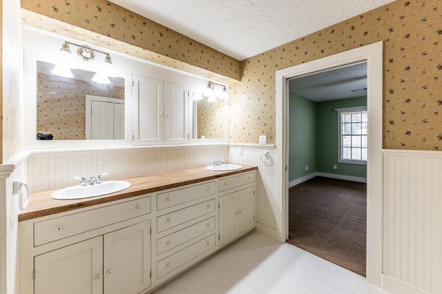 18 Allbritton Road, Huntsville, TX 77320