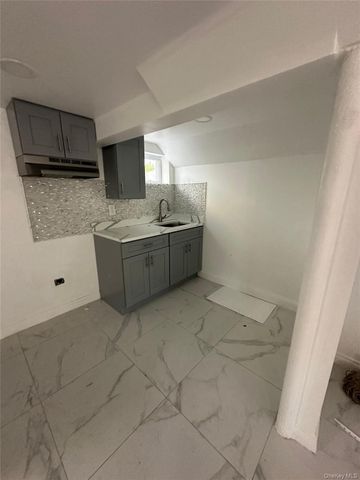 10708 132nd Street, Richmond Hill S., NY 11419
