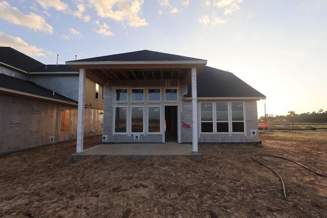 28181 Serene Point Drive, Spring, TX 77386