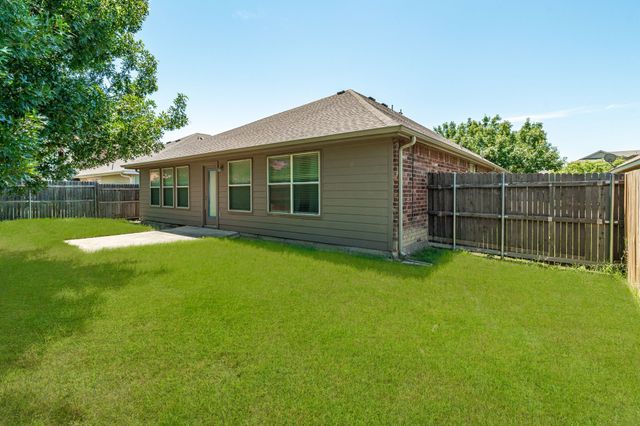 1215 Mallard Creek, Aubrey, TX 76227