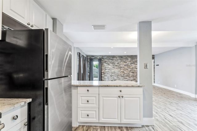 1159 35TH AVENUE N, St Petersburg, FL 33704