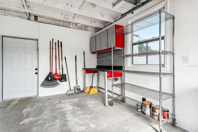 1159 35TH AVENUE N, St Petersburg, FL 33704