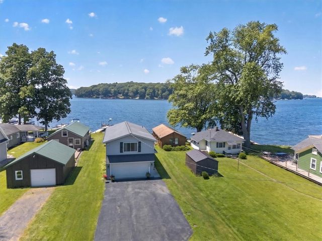 7027 Lake Bluff Road, Huron, NY 14590