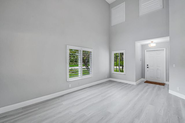 4825 SE Chiles Court, Stuart, FL 34997