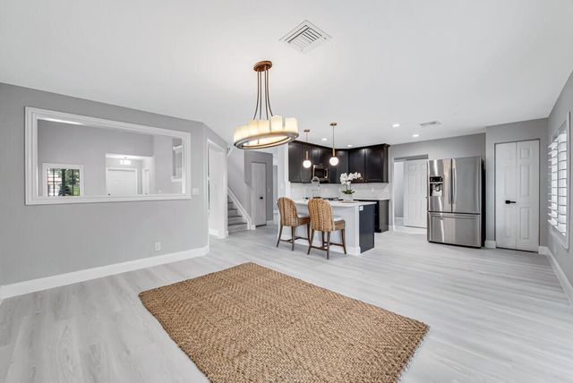 4825 SE Chiles Court, Stuart, FL 34997