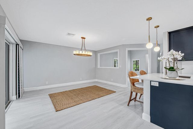 4825 SE Chiles Court, Stuart, FL 34997