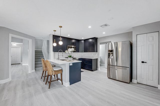 4825 SE Chiles Court, Stuart, FL 34997