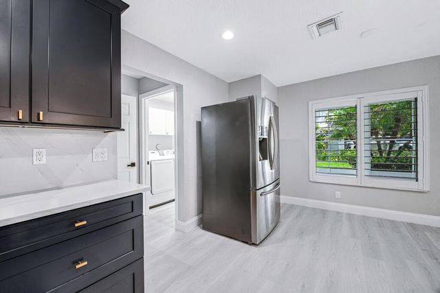 4825 SE Chiles Court, Stuart, FL 34997