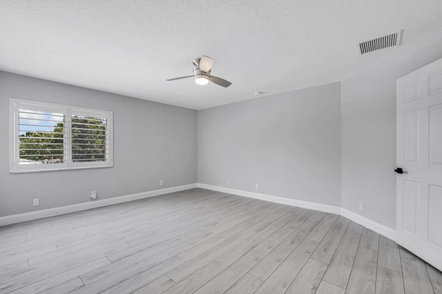 4825 SE Chiles Court, Stuart, FL 34997
