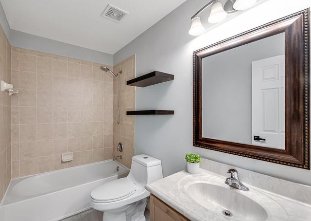4825 SE Chiles Court, Stuart, FL 34997