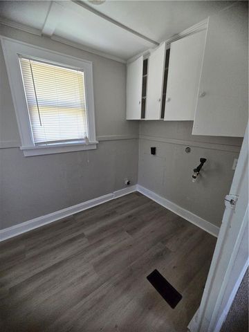 3738 BROOKLYN Avenue, Kansas City, MO 64109