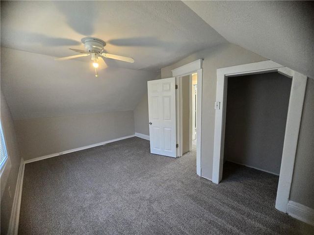 3738 BROOKLYN Avenue, Kansas City, MO 64109