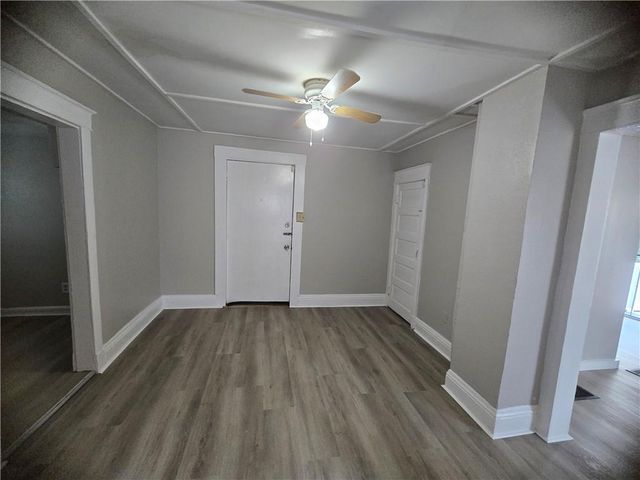 3738 BROOKLYN Avenue, Kansas City, MO 64109