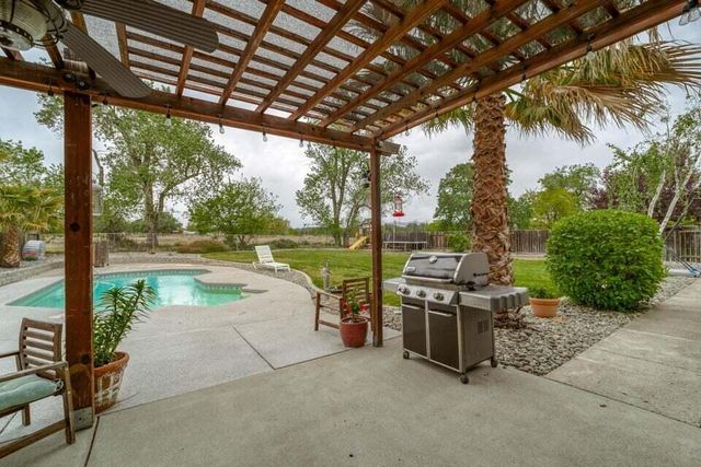 20954 Trefoil Lane, Cottonwood, CA 96022