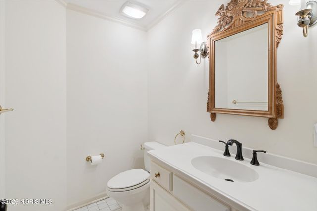 2949 Secretariat Road, Ottawa Hills, OH 43615