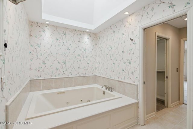 2949 Secretariat Road, Ottawa Hills, OH 43615