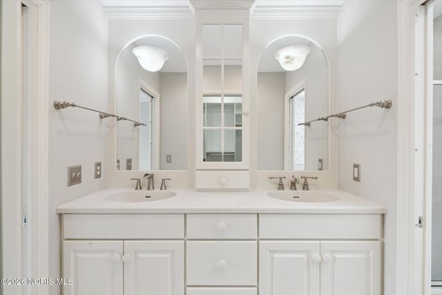 2949 Secretariat Road, Ottawa Hills, OH 43615