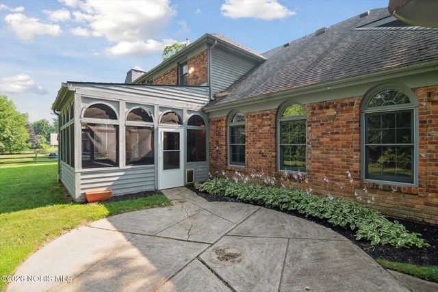 2949 Secretariat Road, Ottawa Hills, OH 43615