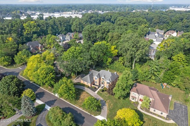 2949 Secretariat Road, Ottawa Hills, OH 43615