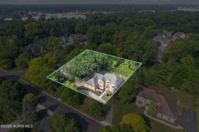 2949 Secretariat Road, Ottawa Hills, OH 43615