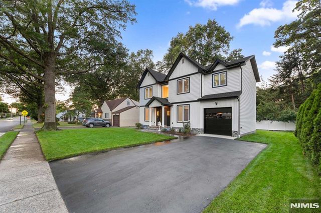31-07 Morlot Avenue, Fair Lawn, NJ 07410