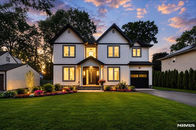 31-07 Morlot Avenue, Fair Lawn, NJ 07410