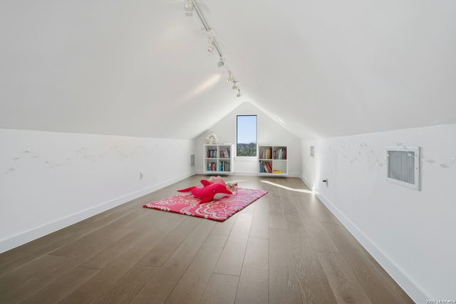 1459 Ledgebrook, Spring Branch, TX 78070