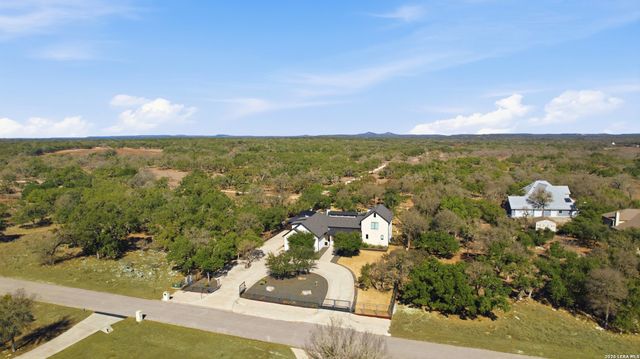 1459 Ledgebrook, Spring Branch, TX 78070