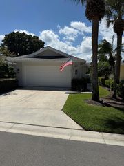 233 Brier Circle, Jupiter, FL 33458