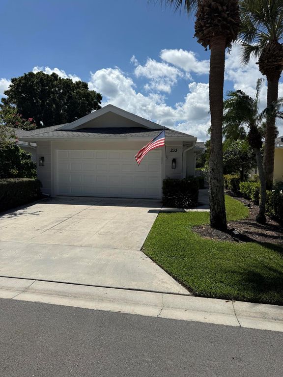233 Brier Circle, Jupiter, FL 33458