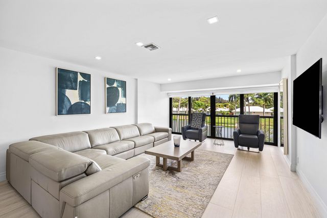 3676 Quail Ridge Drive N Green Heron S, Boynton Beach, FL 33436