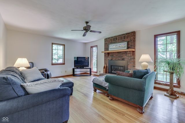 5245 Hickory Grove Road, Martinsville, IN 46151