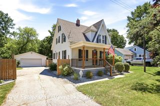 2250 Hemmeter Road, Saginaw, MI 48603