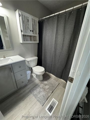 5733 Sagamore Road, Hope Mills, NC 28348