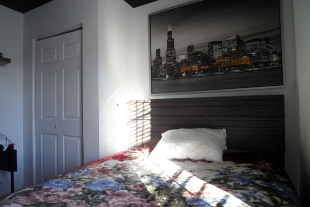 572 Fourth Avenue, Aurora, IL 60505