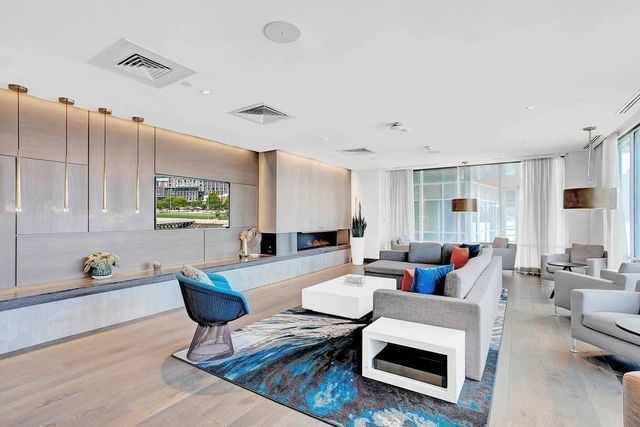 65 Lewis St U209, Boston, MA 02128