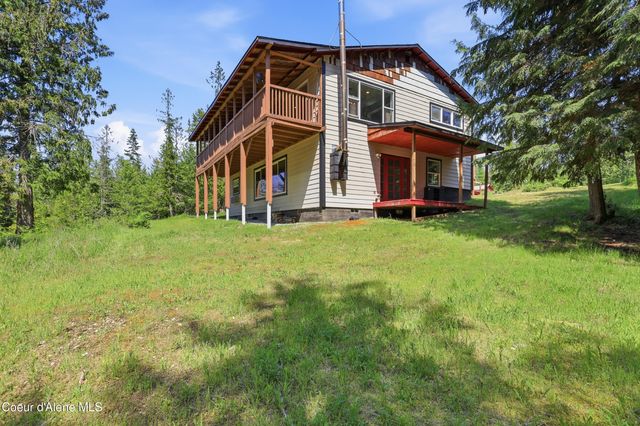 775 Three Bears RD, Priest River, ID 83856