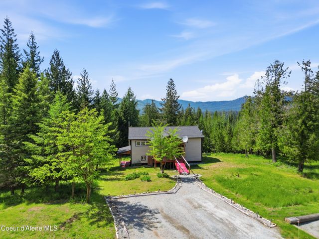 775 Three Bears RD, Priest River, ID 83856