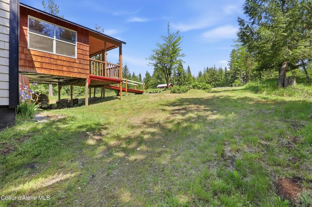 775 Three Bears RD, Priest River, ID 83856