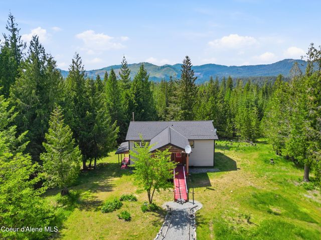 775 Three Bears RD, Priest River, ID 83856