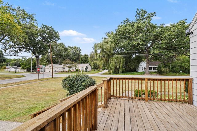 2703 Greenwood Avenue, Trail Creek, IN 46360