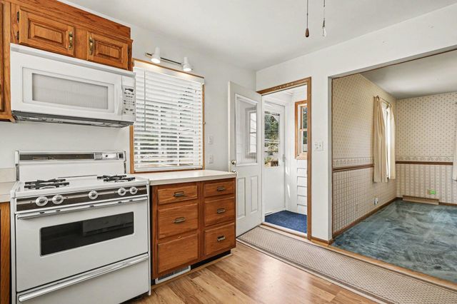 2703 Greenwood Avenue, Trail Creek, IN 46360